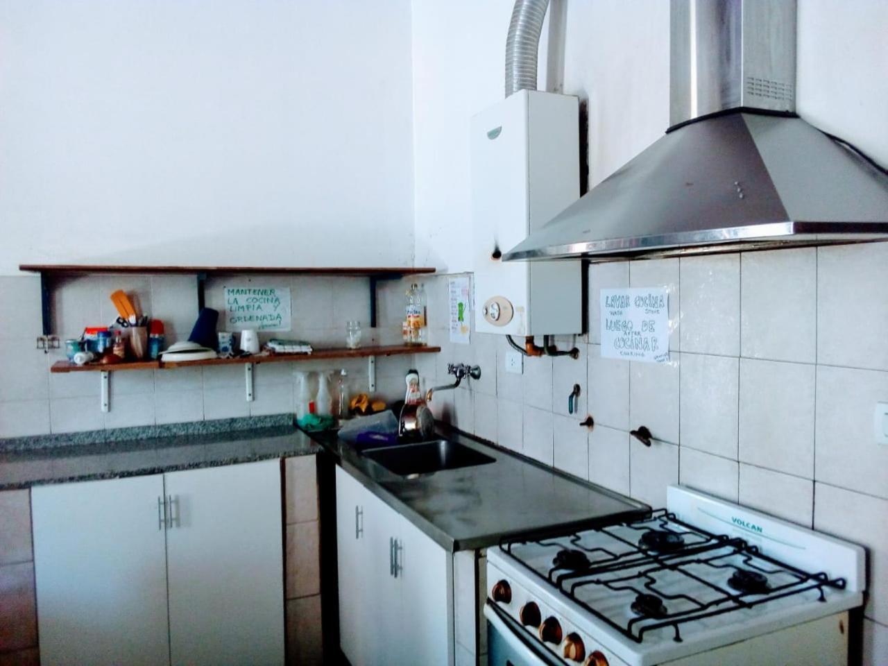 Hostel Juan Carlos Сан-Хуан Экстерьер фото